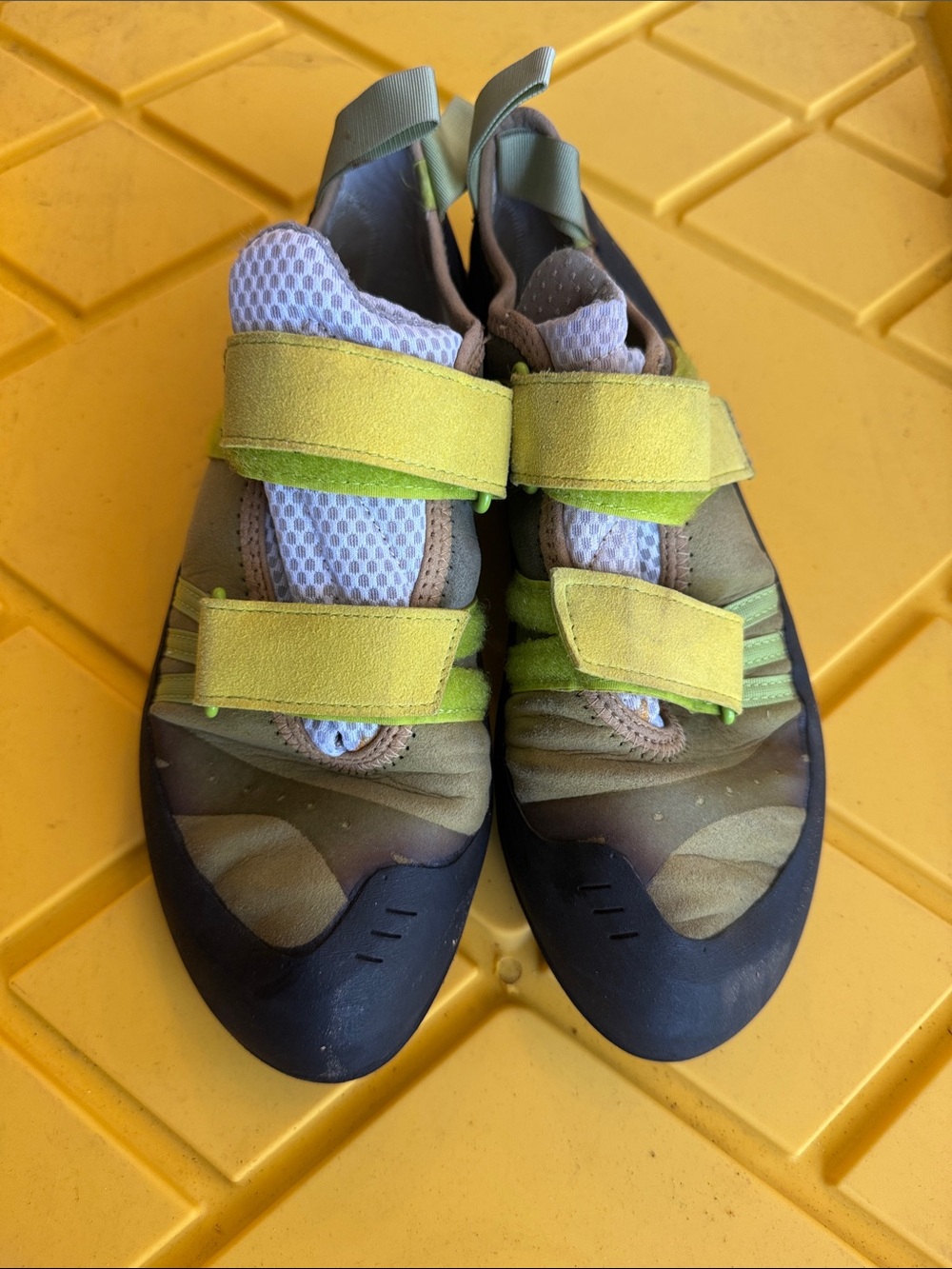 Butora rock, climbing shoes-men’s 10/women’s 11